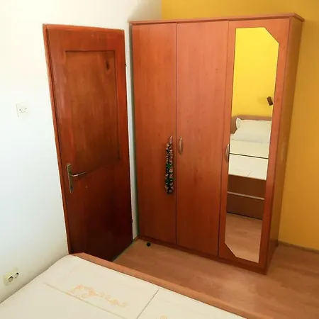 Mirca 10197d Apartament *
